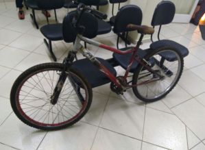 Homem com faca rouba bicicleta, mas é detido pela PM de Avaré