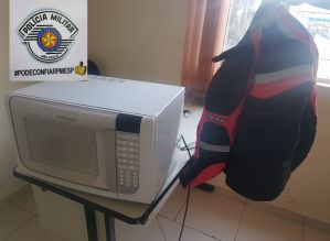 PM frustra furto e recupera objetos em Avaré