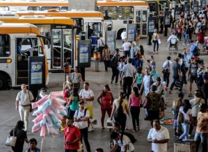 Número de usuários de ônibus cai 35,6% nas duas últimas décadas