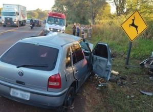 Motorista morre após ser atingido de frente por veículo que tentava ultrapassagem na SP-225