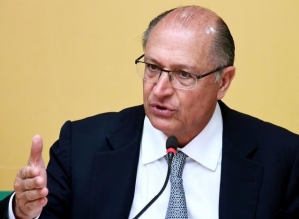 Alckmin define filiação ao PSB, e acordo para ser vice de Lula avança