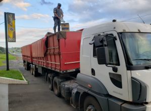 TOR surpreende contrabando de 300 mil maços de cigarros