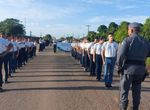 Governo federal vai encerrar programa de escolas cívico-militares