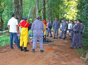 CORPO É ENCONTRADO BOIANDO NO LAGO DO HORTO DE AVARÉ