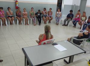 CRAS 2 realiza reunião de orientação do “Bolsa Família”
