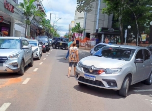 Mulher é presa após manter idosos em cárcere privado e tentar sacar R$ 300 mil em Botucatu