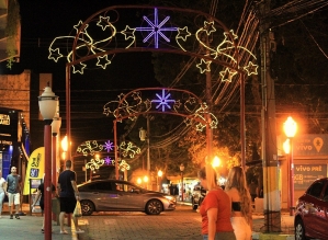 Avaré entra no clima de Natal com decoração em vias públicas