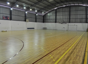 Quadra do Ginásio Tico do Manolo ganha novo piso