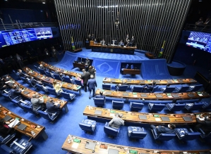 Senado ressuscita proposta de reforma tributária que une impostos estaduais e municipais