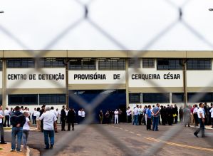 Agentes flagram “visitas de detentos” com drogas em Itatinga e Cerqueira César