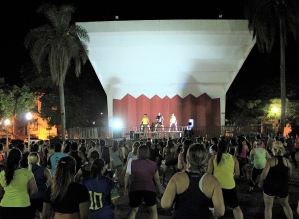 Concha Acústica tem aula gratuita de dança toda quarta-feira