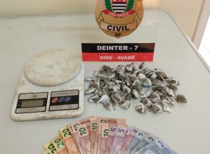 Avaré: Jovem de 17 anos é detido com 68 porções de maconha