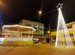 Avaré entra no clima de Natal com decoração em locais públicos