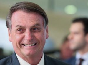 Bolsonaro escolhe o número 38 para representar novo partido
