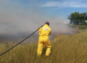 Incêndio em área de pastagem mobiliza Corpo de Bombeiros em Avaré
