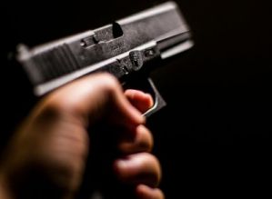 Senado aprova apreensão de arma de fogo de agressores enquadrados na Lei Maria da Penha