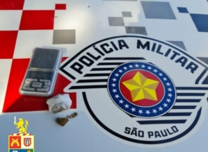 PM prende 2 homens em flagrante por tráfico em Fartura