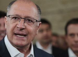 Procuradoria pede abertura de inquérito contra Alckmin no STJ