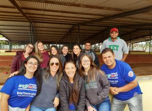 Alunos do Grupo de Extensão UniFSP dão assistência na 51ª EMAPA
