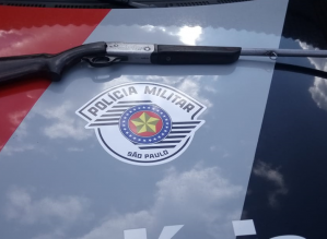 Homem é preso por posse irregular de arma de fogo em Águas de Santa Bárbara