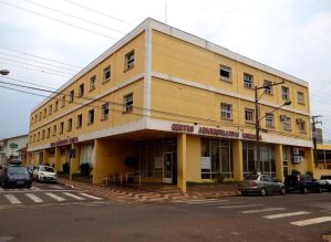 Prefeito economizou mais de 7 milhões ao não dar reajuste ao funcionalismo, diz vereador