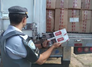 Contrabandista é preso pela Polícia Rodoviária na Rodovia Castello Branco