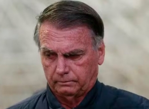 Bolsonaro está “péssimo” no primeiro dia do julgamento, dizem aliados