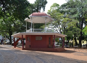 Projeto leva música ambiente ao Largo São João