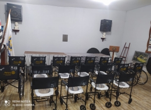 Rotary Club Avaré jurumirim adquire novas cadeiras