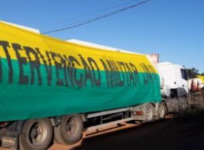 Brincando de golpe