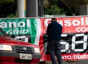 Governadores reajustam ICMS da gasolina e diesel - dia 1º de fevereiro passa a valer