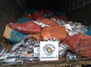 TOR apreende mais de 500 mil maços de cigarros contrabandeados em Avaré