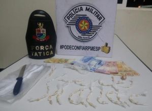 Força Tática de Avaré prende mulher por tráfico no Jardim Paraíso - Avaré