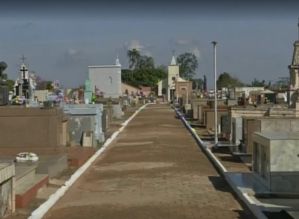 Moradores de Bernardino de Campos reclamam da falta de espaço em cemitério municipal