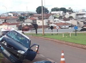 Ciclista morre ao ser atropelado por carro em rodovia de Taquarituba