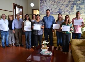 Conselheiros tutelares são empossados em cerimônia no Paço Municipal