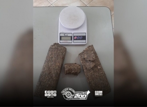 Avó denuncia neto por tráfico de drogas em São Manuel