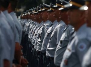 PM de São Paulo vai regulamentar uso da farda na propaganda eleitoral