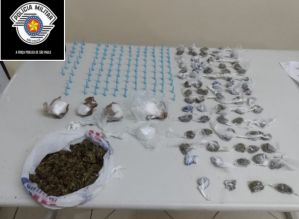 Adolescente é apreendido com drogas no centro de Avaré