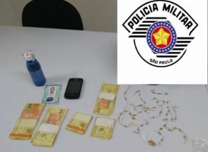 PM prende 3 por tráfico no Largo Santa Cruz - Avaré
