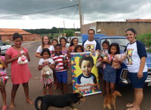 Ajudando infâncias carentes na necessidade de brincar (2ª Parte)