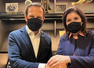 Alas do MDB e do PSDB pressionam para união entre Doria e Simone