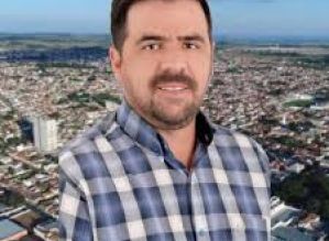 Jô Silvestre, o prefeito sem transparência, não quer dar informações à Câmara
