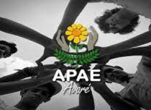 APAE de Avaré promove show de prêmios