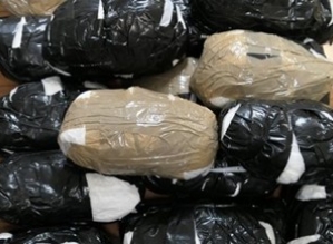 Mangas do Brasil escondem R$ 38 milhões em cocaína com destino à Europa
