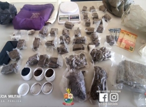 Homem é preso pela Polícia Militar com mais de 1 kg de drogas em Avaré