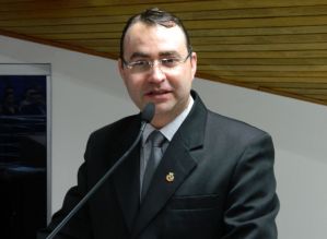 Vereador quer participação de comissão em sindicância