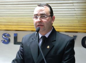 Zandoná fala sobre fechamento do comércio de Avaré