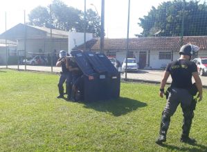 Polícia Militar realiza treinamento com Pelotão de Força Tática