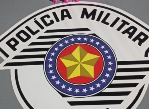 Polícia Militar prende dois jovens por porte de drogas em Paranapanema